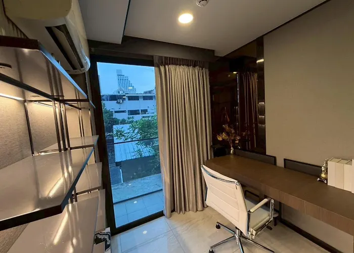 Stylish Modern View Asoke *
