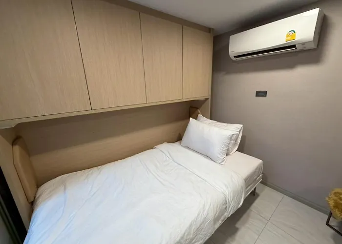 公寓 Stylish Modern View Asoke 曼谷